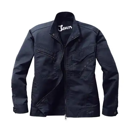 131 シツクブラツク